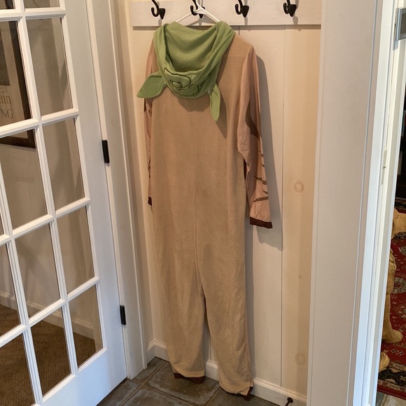 Unisex Adult Yoda Onesie Costume - Picture 6 of 10